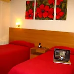 Гостевой дом Madrazo 3*