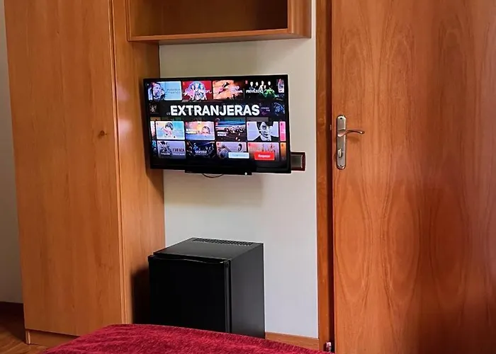 Madrazo Πανσιόν 3*