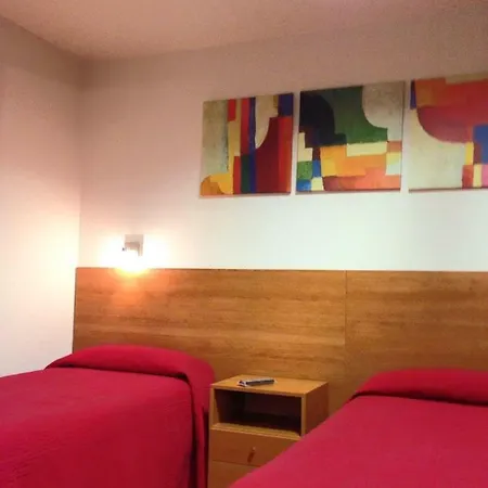 Guest house Madrazo 3*